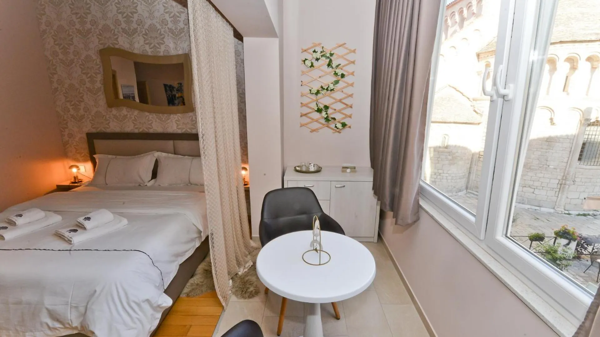 Pensión Zoilo Rooms Self Check-In Zadar